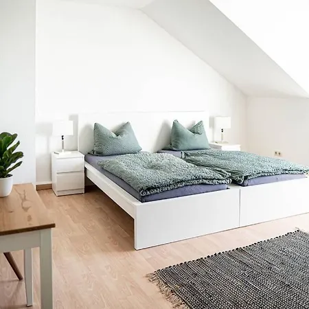 Gemuetliche Ferienwohnung Im Zentrum Von Plauen