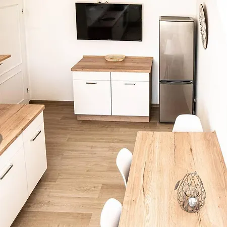 Gemuetliche Ferienwohnung Im Zentrum Von Plauen *