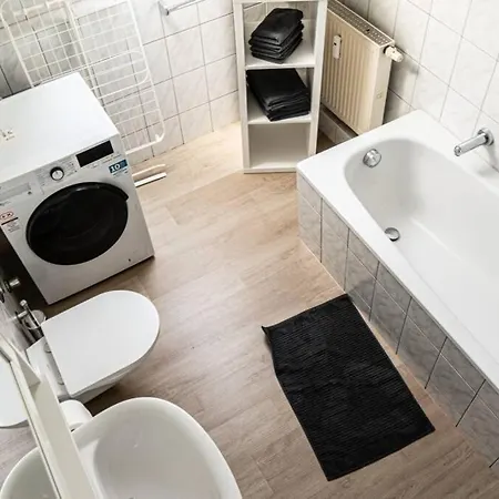 Gemuetliche Ferienwohnung Im Zentrum Von Plauen 플라우엔