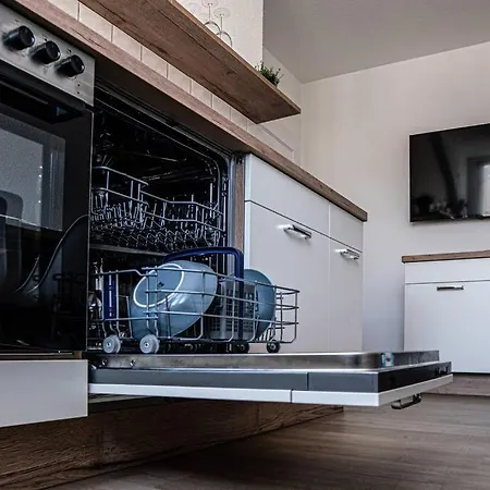 Gemuetliche Ferienwohnung Im Zentrum Von Plauen 아파트 플라우엔